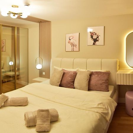 Lux Apartment Diamond-Limak Center Skopje Luaran gambar